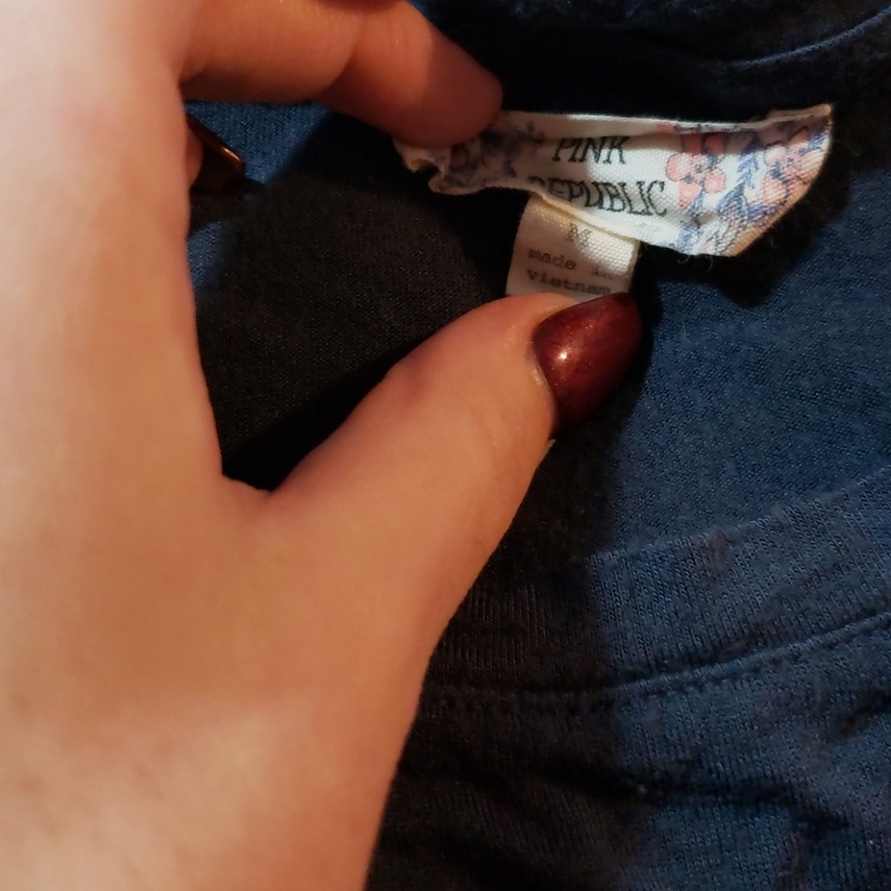 Short - Picture 2 of 3